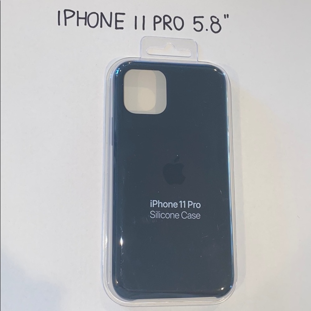 Open box Apple IPhone 11 Pro Silicone Case
